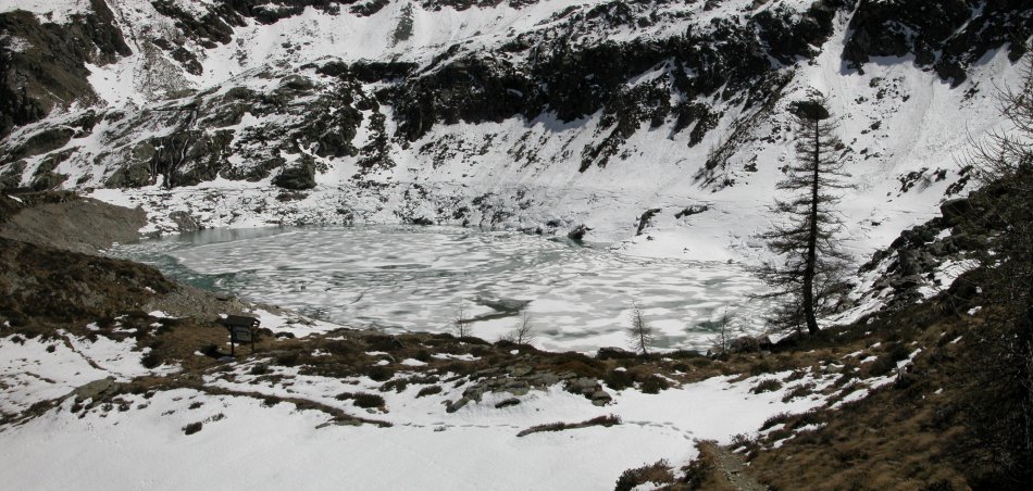 Santanel (Punta) da Outre l'Eve, anello per i Valloni della Legna e di  Vercoche - Escursionismo