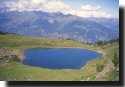 Panorama sul lago di
Chamolé, quasi al termine
della lunga escursione
(23271 bytes)