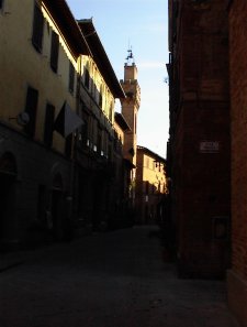 Via centrale di Buonconvento (11193 bytes)